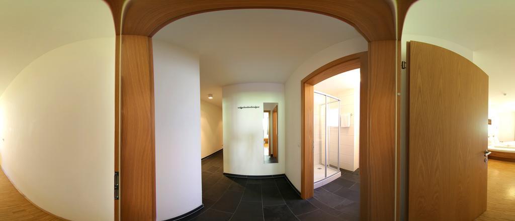 Apart Mountain Lodge Mayrhofen Zimmer foto