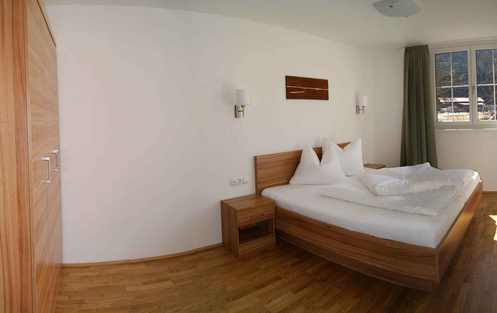 Apart Mountain Lodge Mayrhofen Zimmer foto